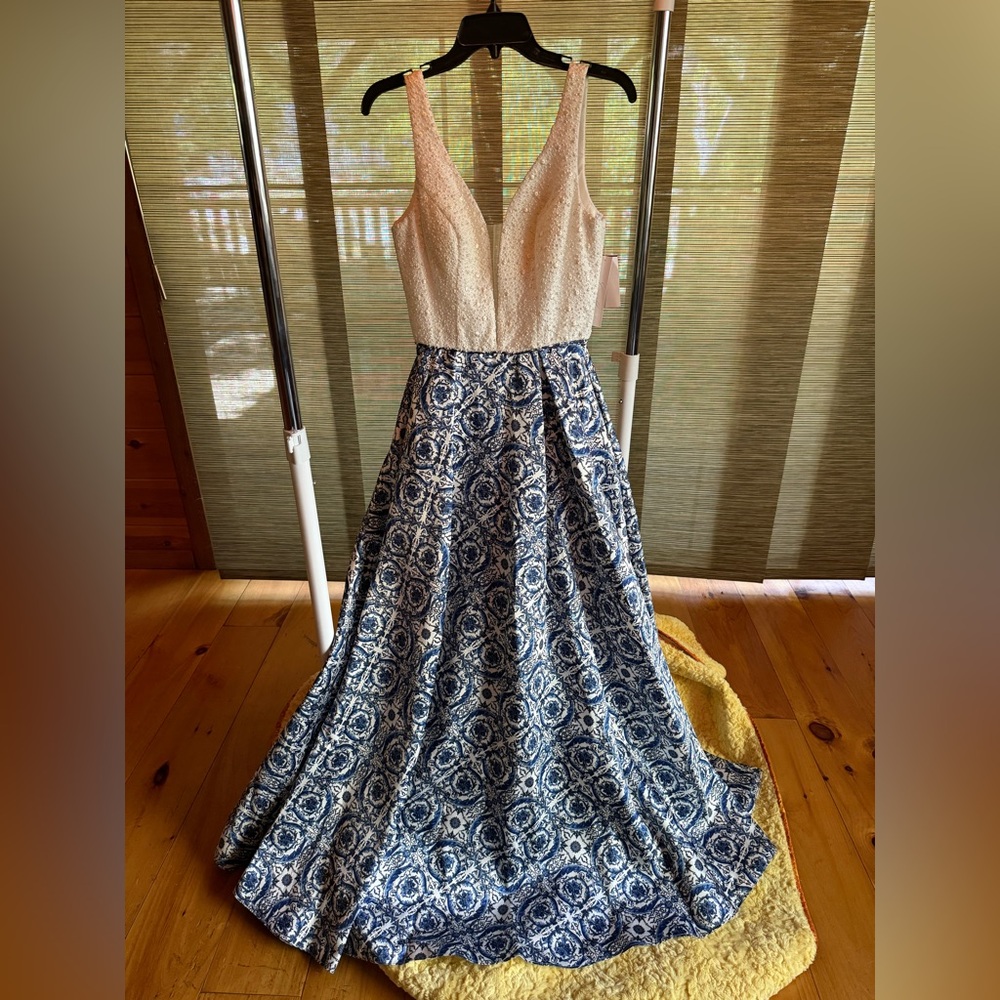Camille La Vie Ball Gown  - size 4 - New with tags!